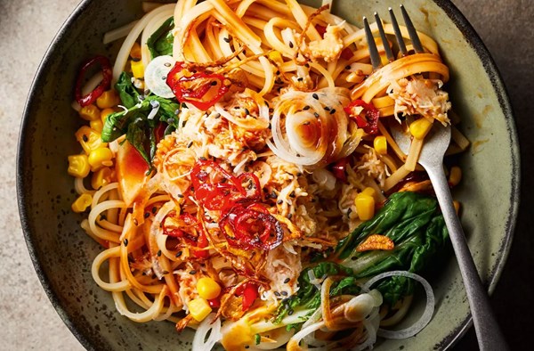 Chilli crab & sweetcorn noodles