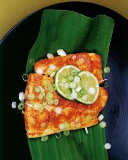 Chilli fish baked in banana leaf