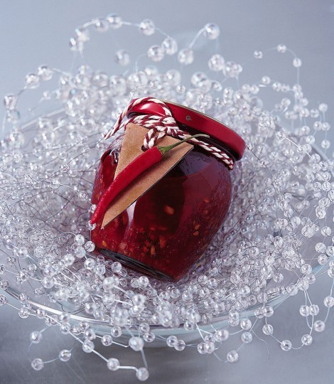 Chilli jam with ginger and lemon grass