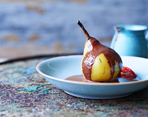Chilli-poached pears with chocolate & cardamom sauce