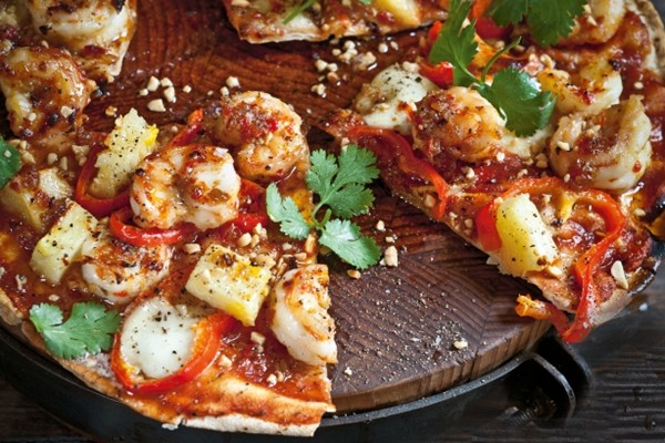 Chilli prawn & pineapple pizza