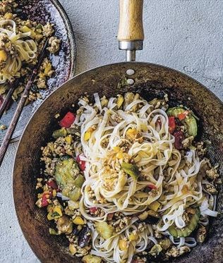 Chilli-spiced pork & noodles