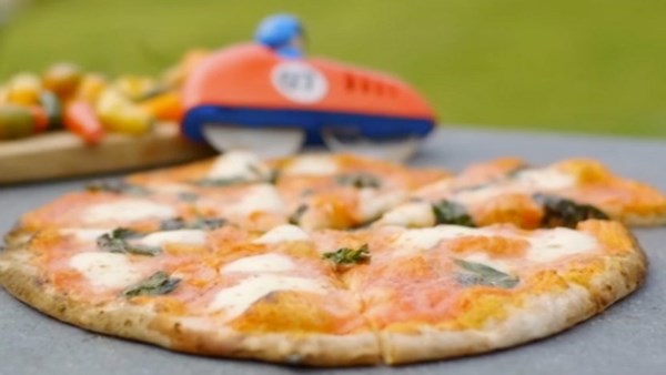 Chilli tomato pizza and lobster calzone