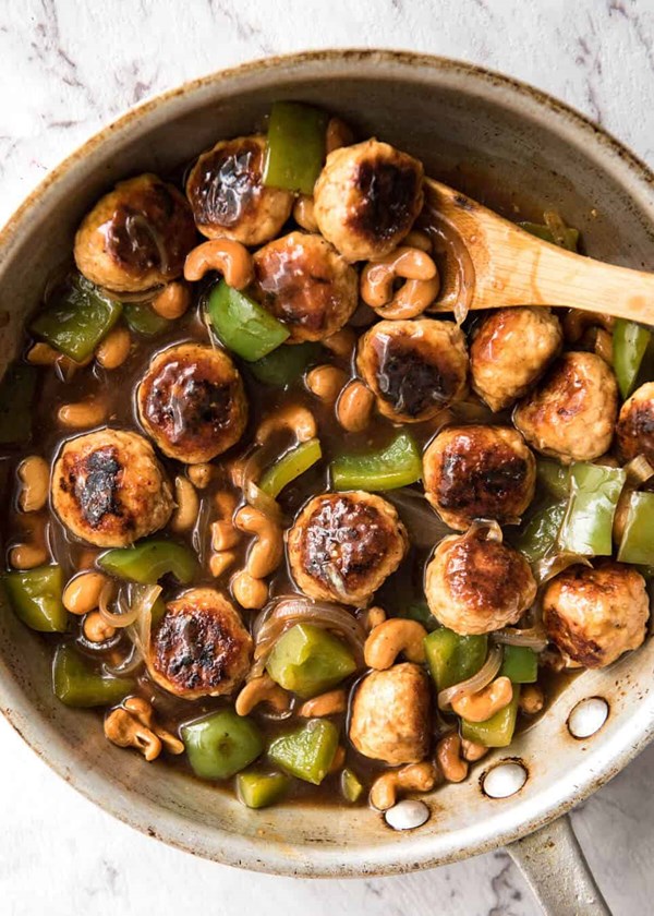 Chinese cashew chicken meatballs