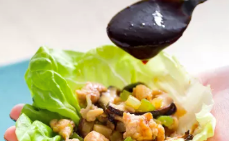 Chinese chicken lettuce wraps