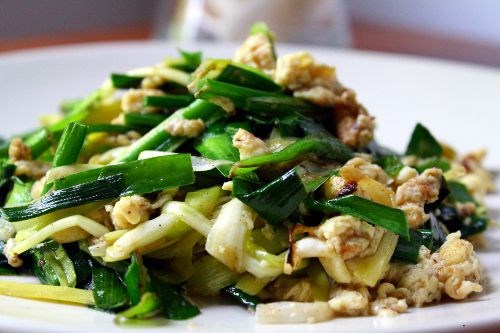 Chinese chives (Jiu cai)
