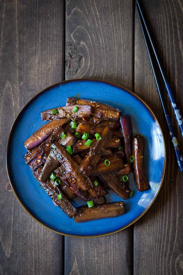 Chinese eggplant with spicy garlic sauce