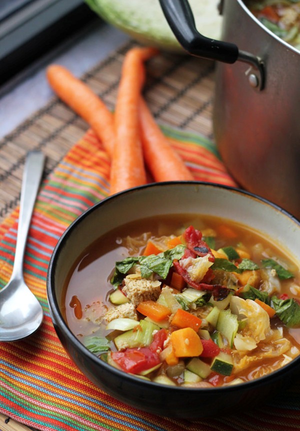 Chinese nine-vegetable hot and sour soup