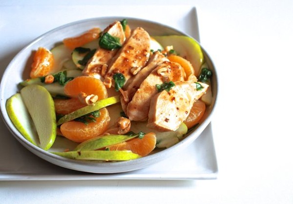 Chinese-style poached chicken with pear and orange