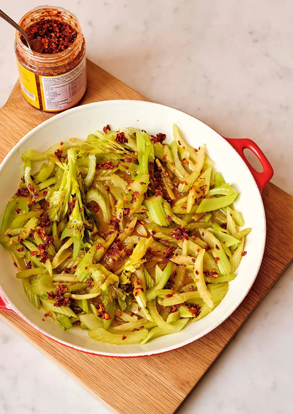 Chinese-style spicy garlic celery