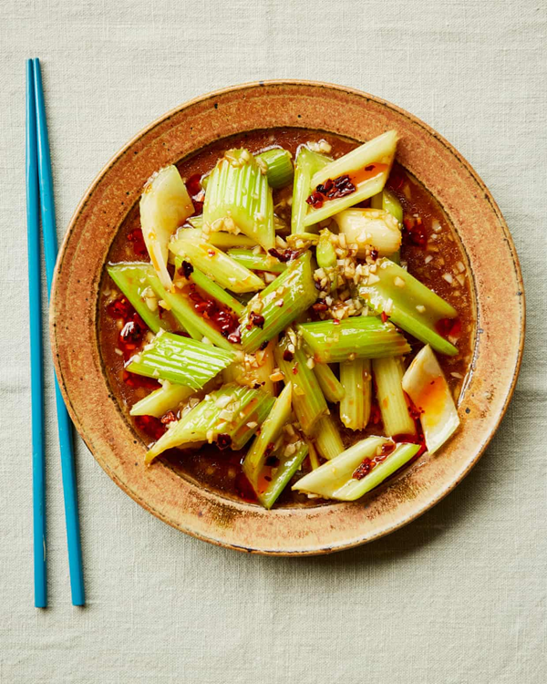 Chinese-style spicy garlic celery