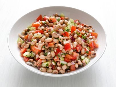 Chipotle black-eyed pea salad