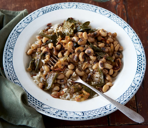 Chipotle black-eyed peas & collards with crispy shallots