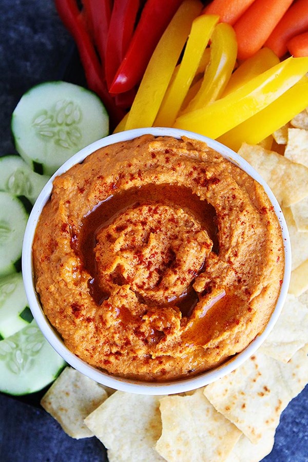Chipotle hummus