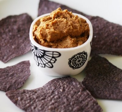 Chipotle hummus