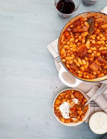 Chipotle maple baked beans