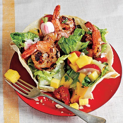 Chipotle-rubbed shrimp taco salad