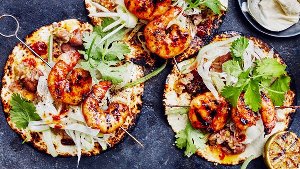 Chipotle-shrimp tacos with fennel and beans