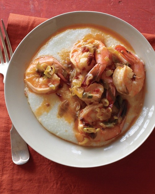 Chipotle shrimp with cheddar grits