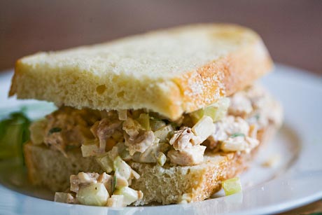 Chipotle turkey salad