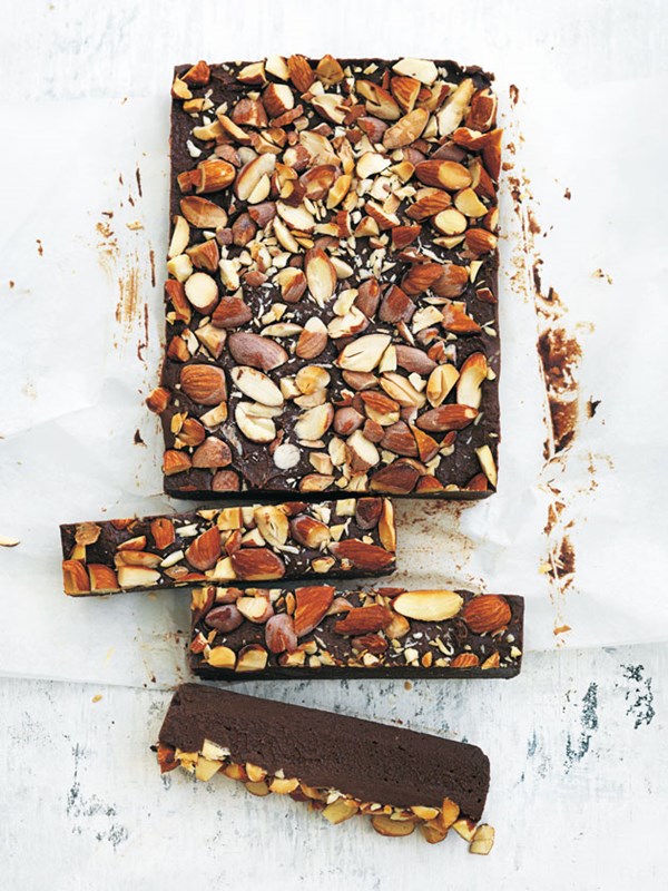 Choc-almond mint fudge