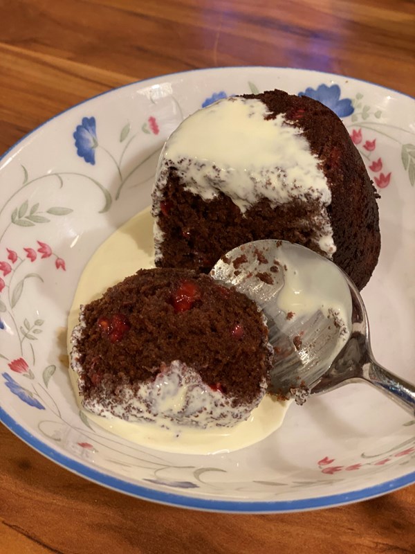 Choc and berry steamed puddings