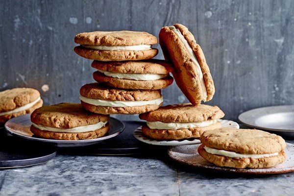 Choc brown butter cookies with bourbon frosting