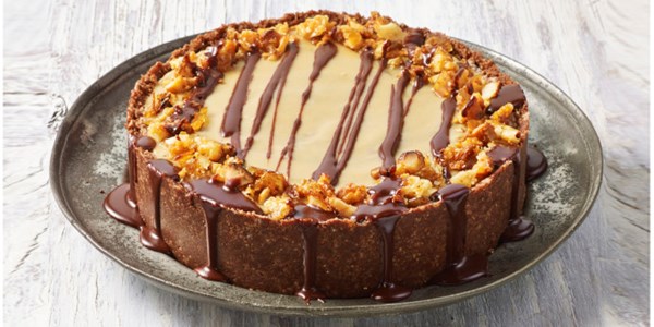 Choc-caramel-chunk and peanut butter 'cheesecake'