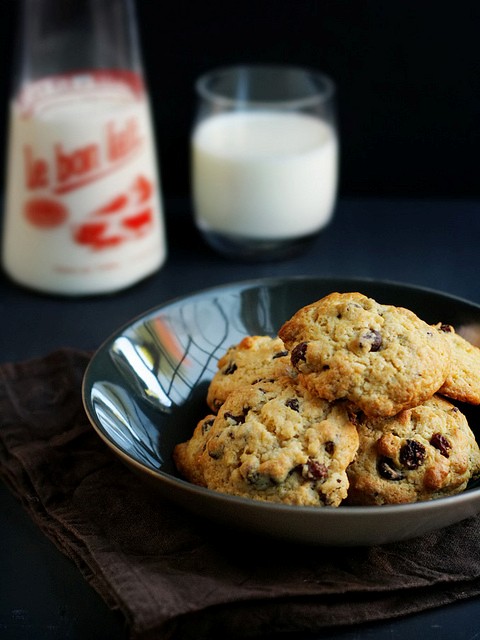 Choc chip and lemon rock cakes