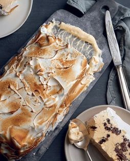 Choc mint flake Alaskan slice
