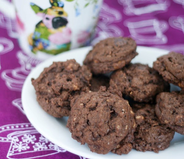Chocolate & peanut butter chip Rice Krispies chocolate cookies