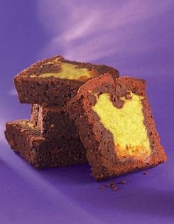Chocolate & pistachio cake