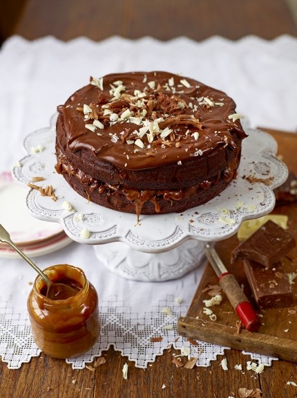 Chocolate & salted caramel cake