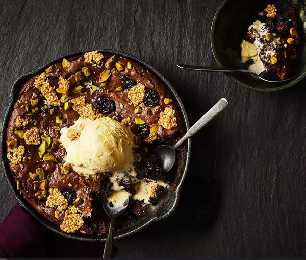 Chocolate & sour cherry skillet brownie
