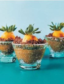 Chocolate & strawberry carrot patch pots