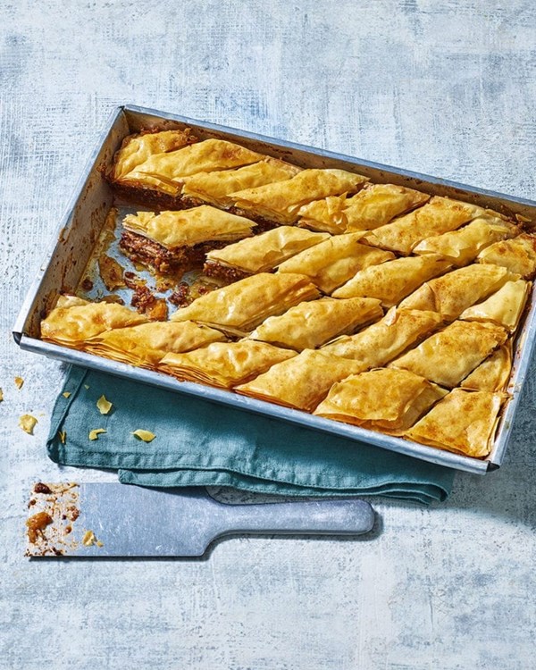 Chocolate & tahini baklava