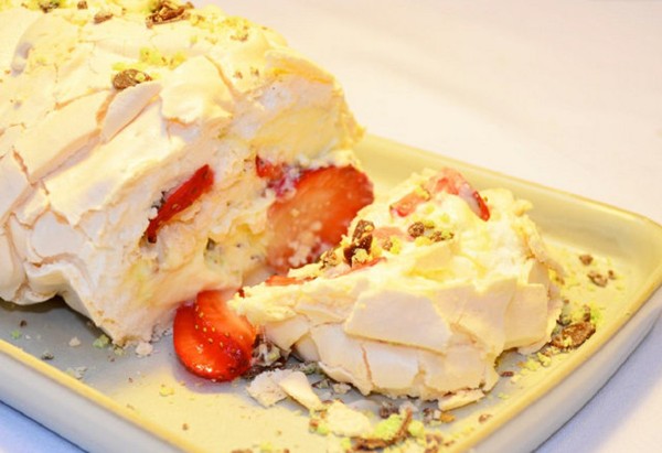 Chocolate Aero meringue roulade