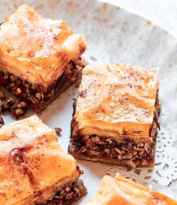 Chocolate almond baklawa