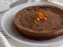 Chocolate amaretti cake