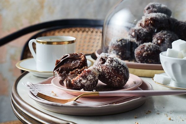 Chocolate and hazelnut bomboloni