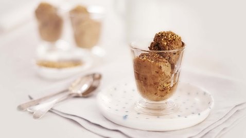 Chocolate and hazelnut praline ice cream
