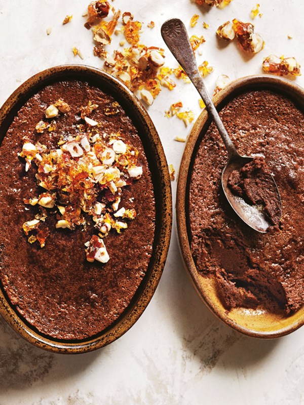 Chocolate and hazelnut praline impossible pie