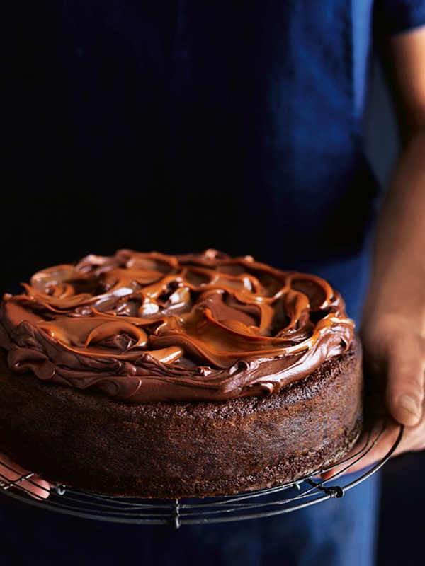 Chocolate and maple banana cake