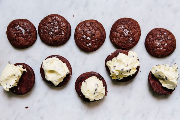 Chocolate and olive oil ice cream sandwiches (Olive oil gelato with cacao nibs + Salted chocolate rye cookies)