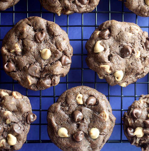 Chocolate and peanut butter chip cookies