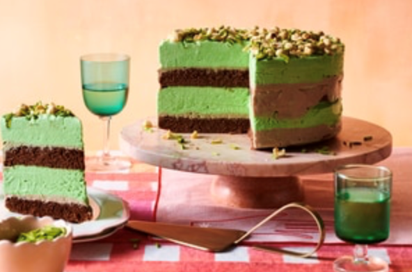 Chocolate and pistachio gelato cake
