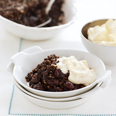 Chocolate and sour cherry crumble