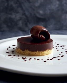 Chocolate and whisky torte