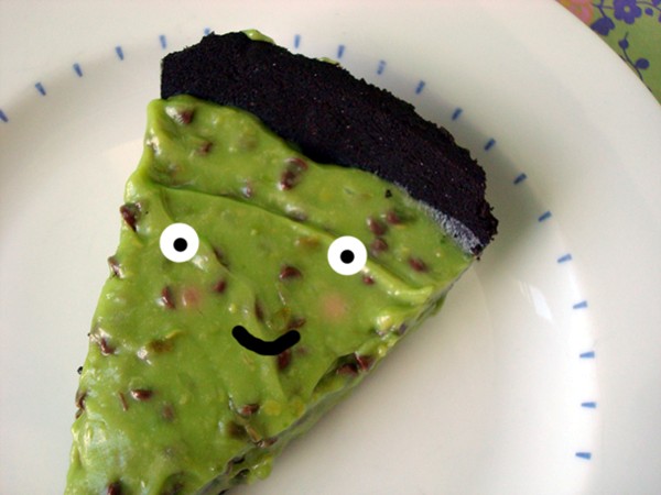 Chocolate avocado pie