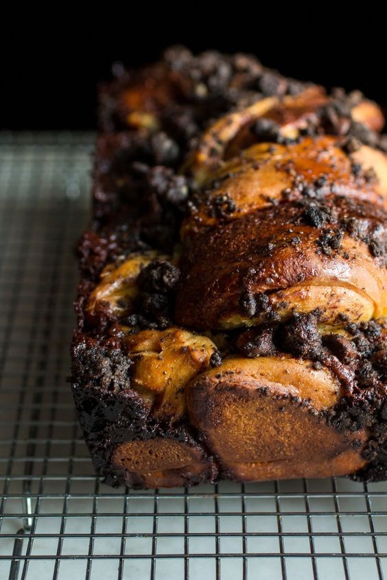 Chocolate babka